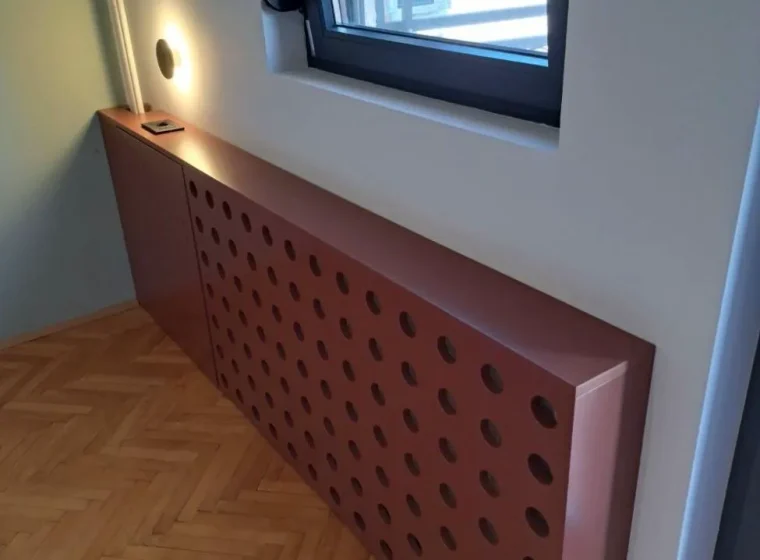 Obloga radijatora po meri sa kružnim otvorima